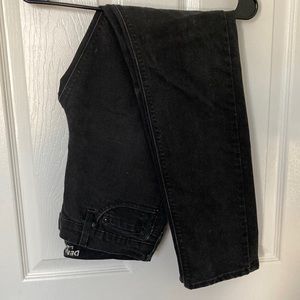 These are black levi skinny fit jeans